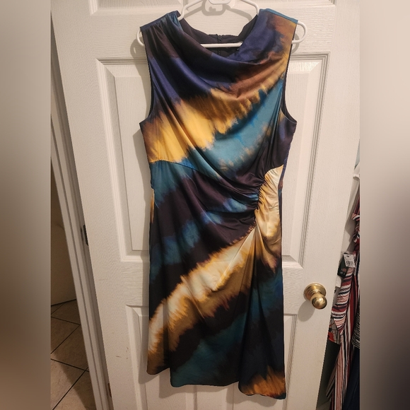 Maggie London Midi " Mardi Gras" Dress - Picture 6 of 7